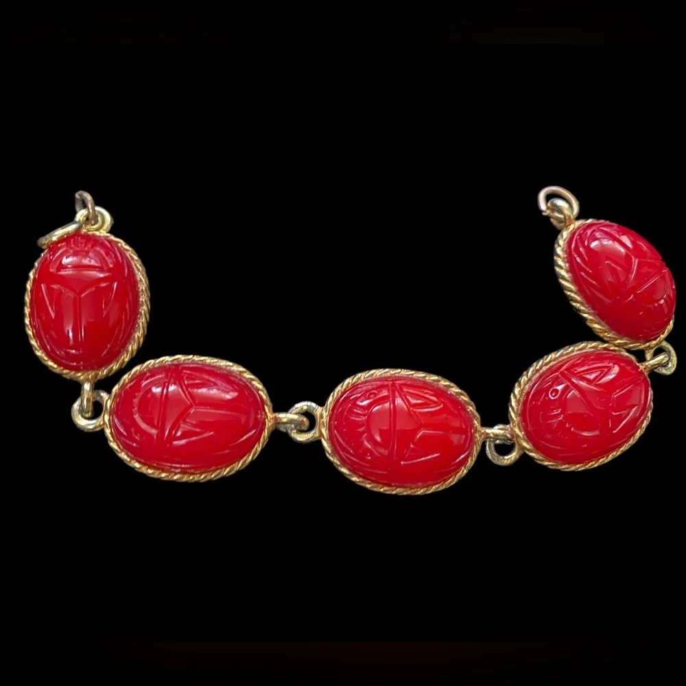 Vintage Red Czech Glass Egyptian Scarab‎ bracelet beetle MCM costume jewelry